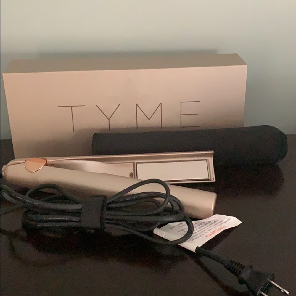 BNIB Tyme PRO 2 in 1 hair iron